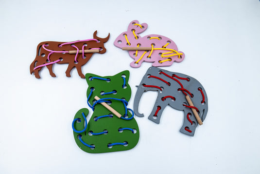 Wooden Lacing Animals - Cat